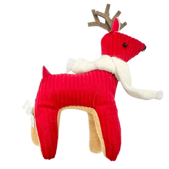 Christmas Gift Basket Set Reindeer Themed Socks Towel Plush Toy Woven Basket - Picture 11 of 13